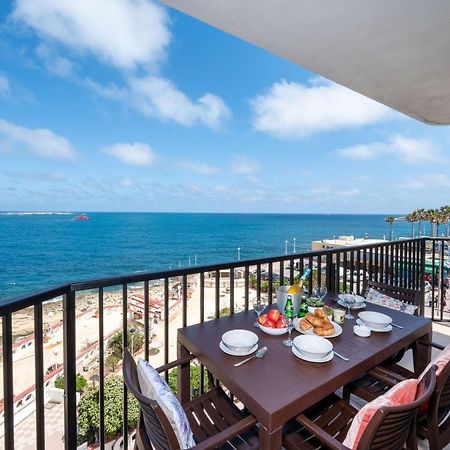 Islet Promenade Seafront Apartment With Large Corner Terrace By Getawaysmalta St. Paul's Bay Ngoại thất bức ảnh